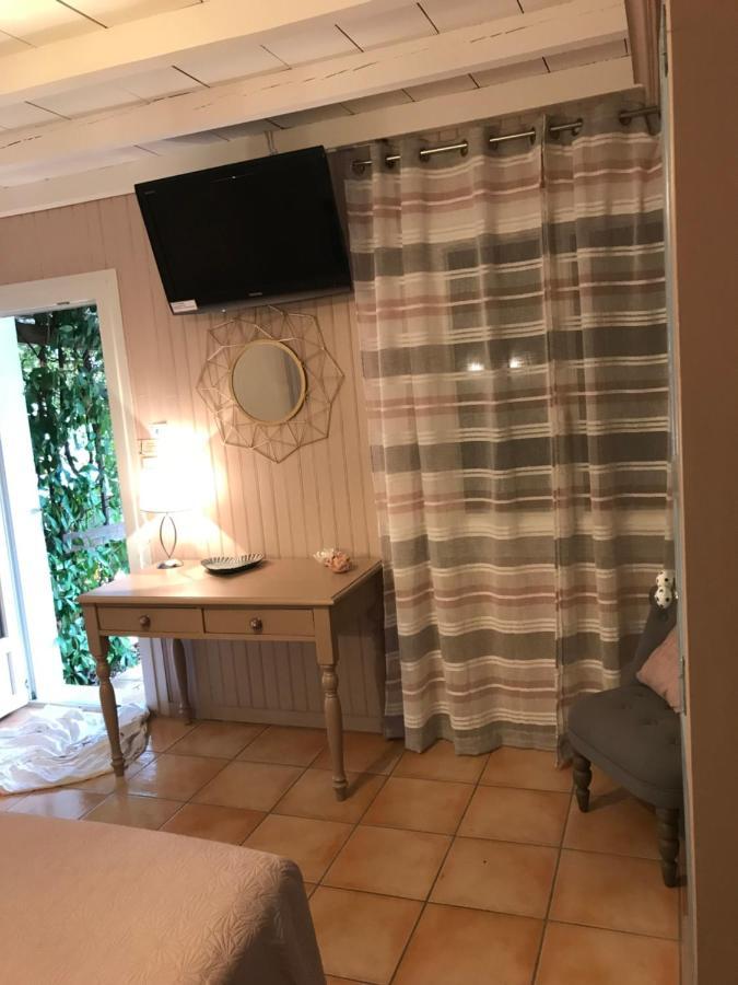 Logis Hotel Restaurant Hostellerie De La Tour فونتفيل المظهر الخارجي الصورة